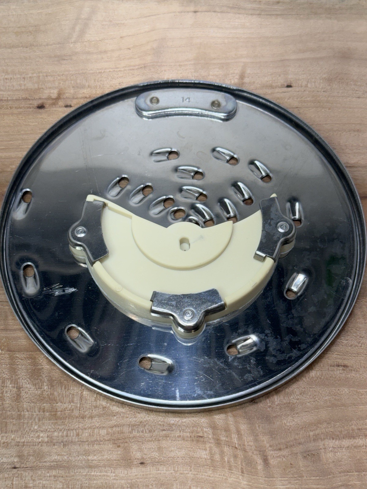 Cuisinart DLC-037 Medium Shredding Disc DLC-7 Food Processor OEM Japan gallery