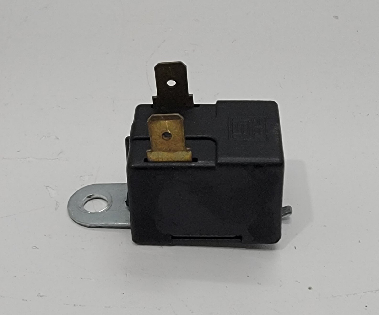 Genuine Washer Whirlpool Buzzer Switch Part#694419 gallery
