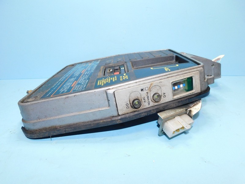 FRONT CONTROL PANEL FOR HONDA EM650 GENERATOR --- BOX 2580 NQ gallery
