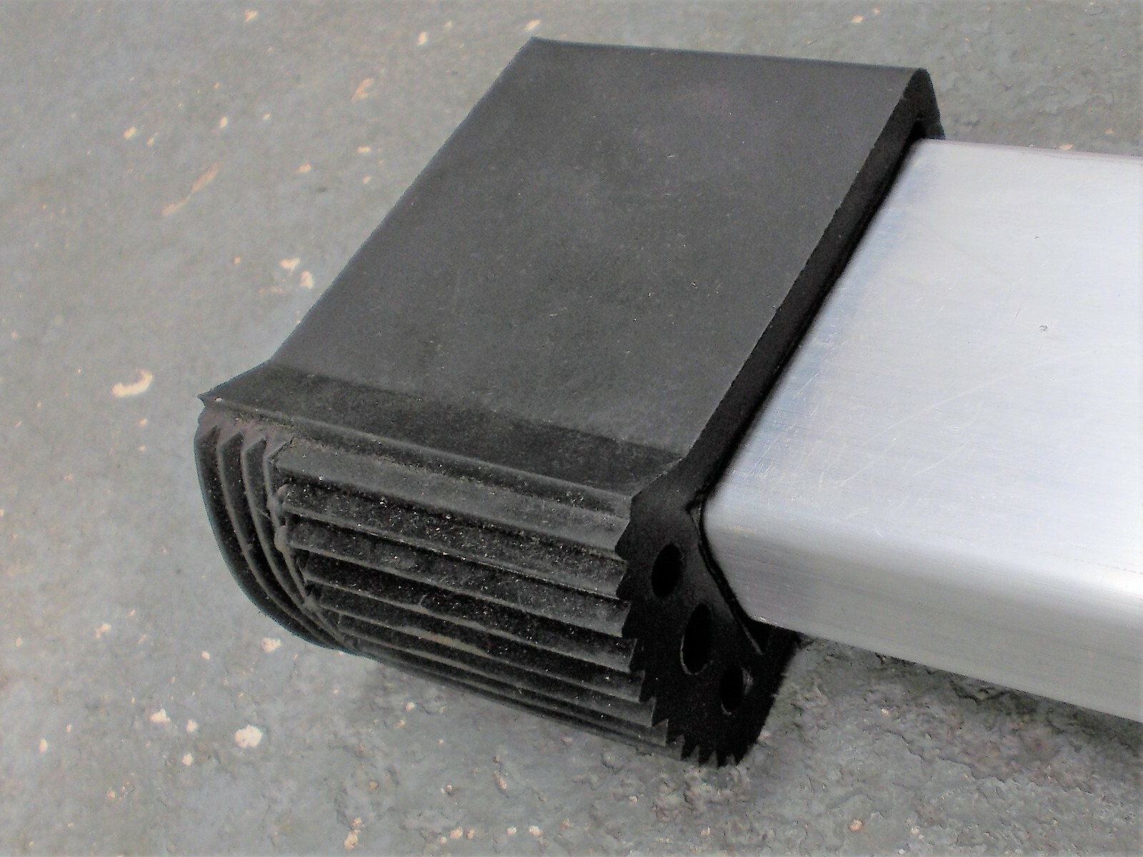 Ladder Feet. For Ladder Stabilizer Base Bars (TriQuad) - Packs of 1 or 2 pairs. gallery