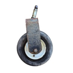 Toro Groundsmaster 7200 Front Caster Wheel Fork Assembly 13×6.50-6 Tire