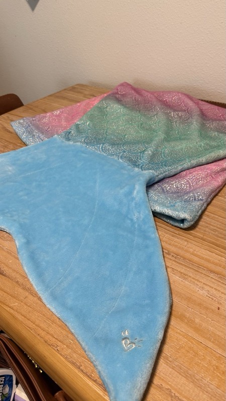 Justice GiMermaid Tail Soft Plus Blanket, Mermaid Scale, Blue Pink Omer Shimmer. gallery