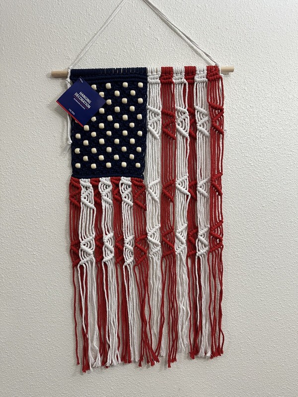 Macrame American Flag Rope Beaded Wall Hanging 14”L x 26”W NEW FREE SHIPPING gallery