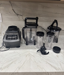 Used1500W Mega Kitchen System Blender & Food Processor with 2 Cups, Black BL770