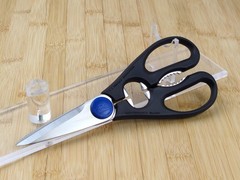 J.A. Henckels International – KITCHEN SCISSORS / SHEARS w/ Bottle & Jar Opener