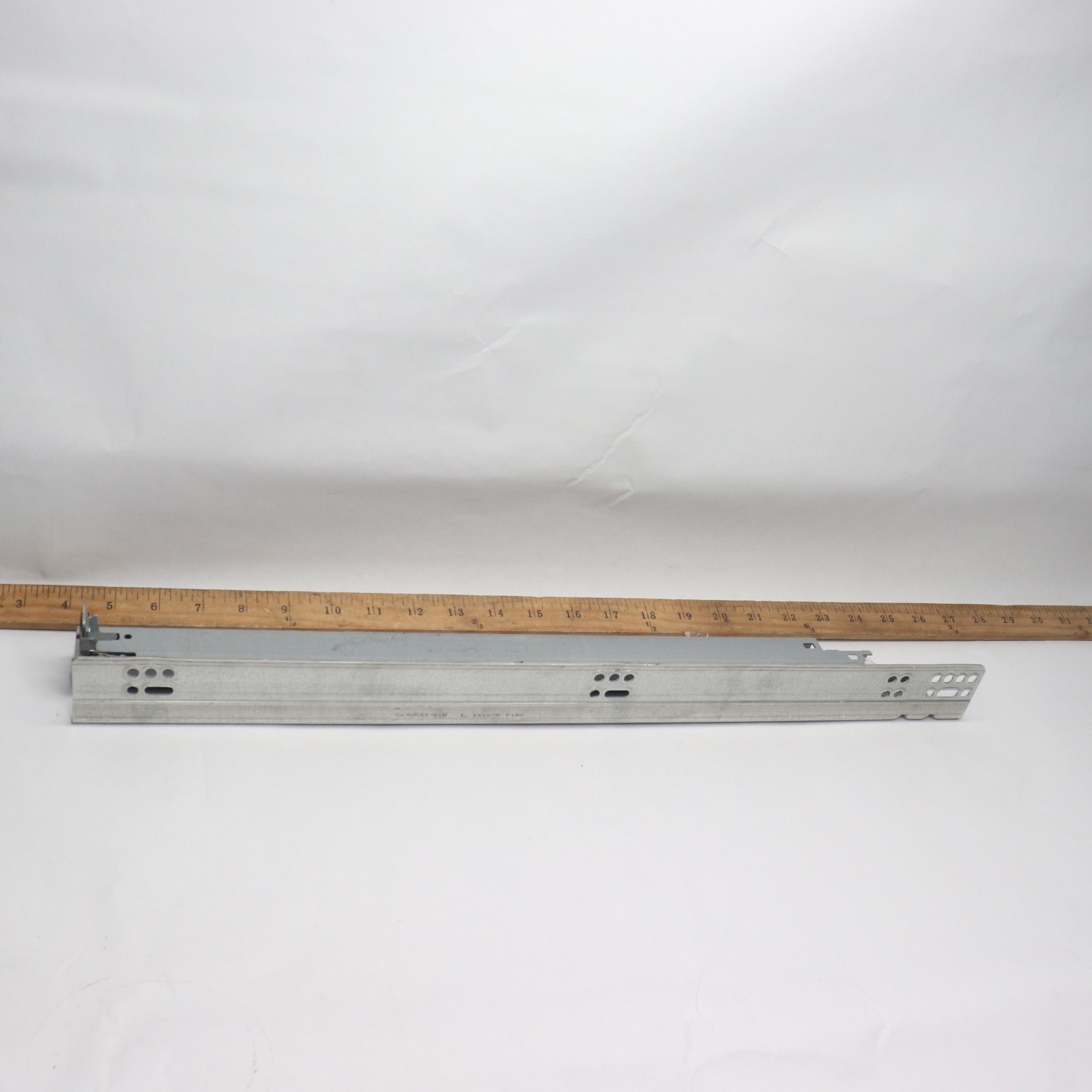 Blum Tandem Plus Blumotion Drawer Runner Silver 21" 663H533-01B - NO HARDWARE gallery