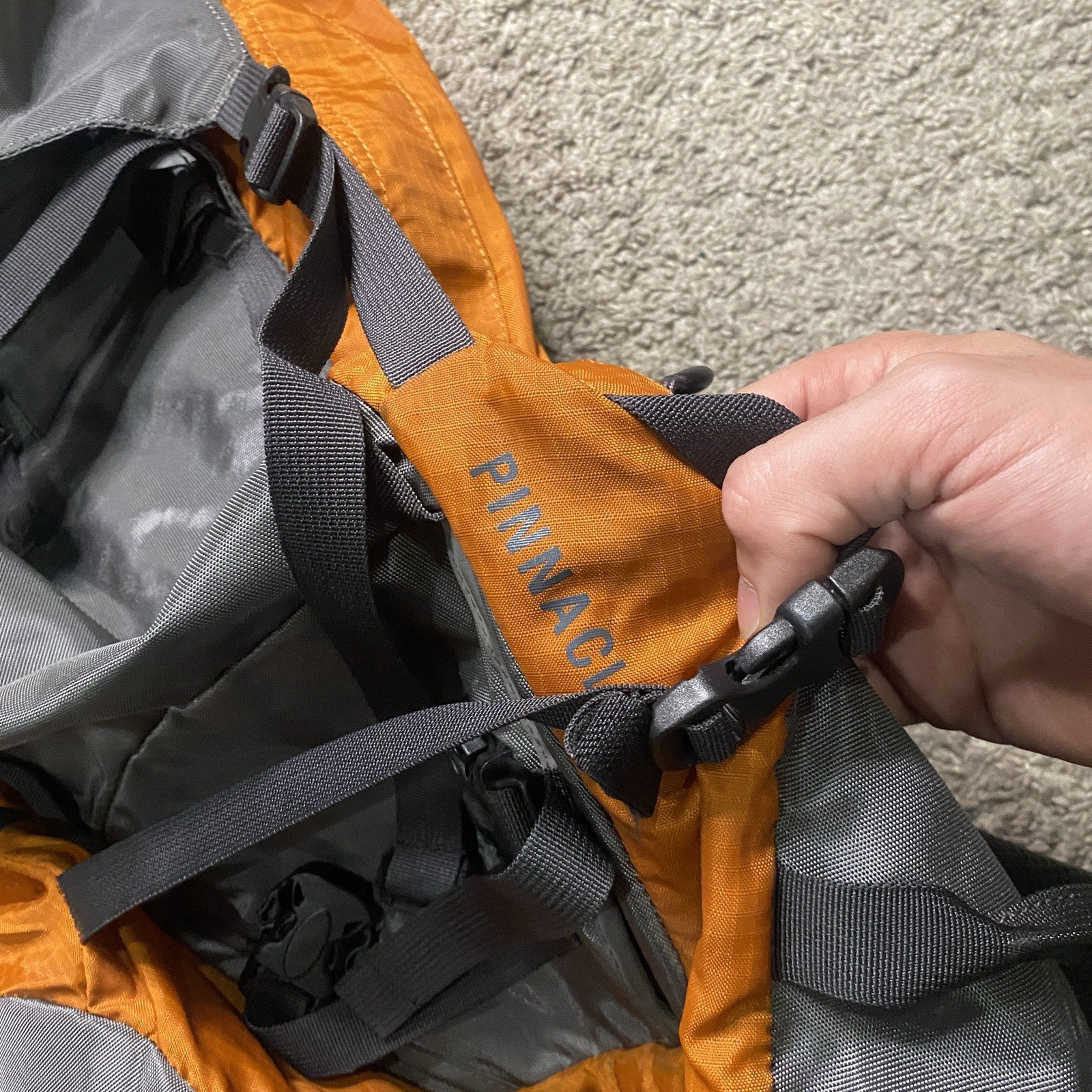 REI Pinnacle 24" Internal Frame Backpacking Hike Pack used large 3