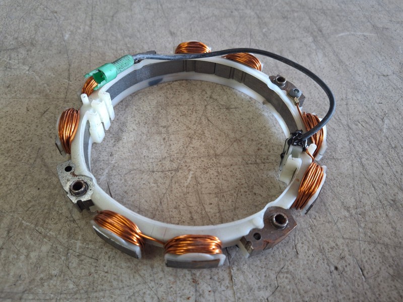 OEM Briggs & Stratton Alternator Stator Replaces 696459, 691063, 393474, 393800 gallery