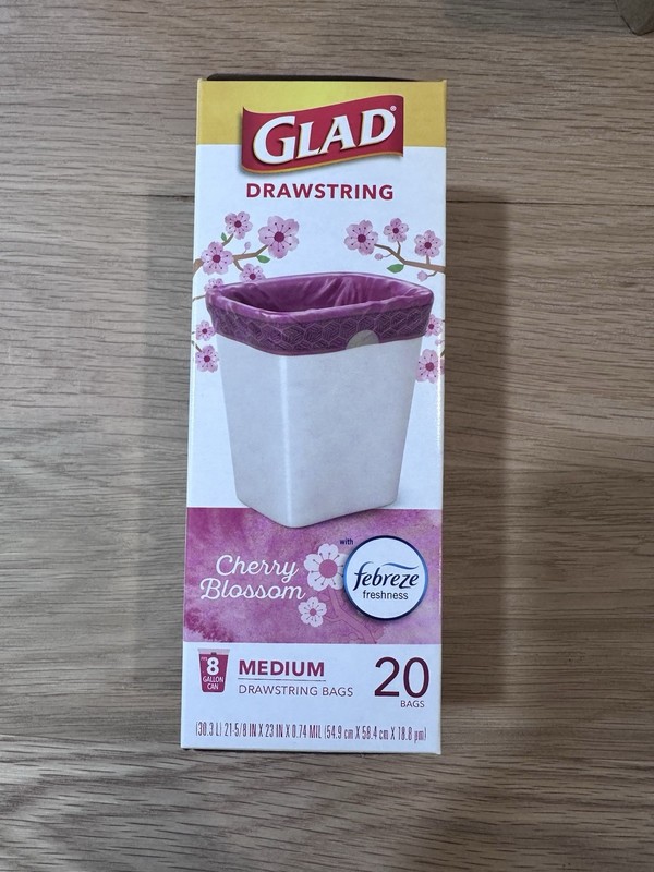 Glad OdorShield, 8 Boxes, Drawstring Trash Bags, Cherry Blossom, 8 Gallon, 160ct gallery
