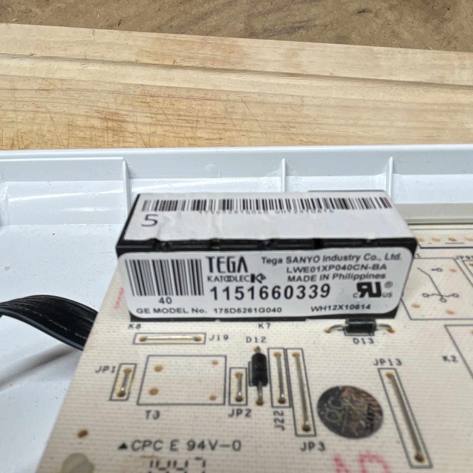 GE Washer Control Panel w/ Control Board WH12X10614 175D5261G040 Features gallery