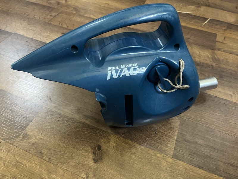 Water Tech Pool Blaster MAX Handheld Swimming Pool/Spa Vacuum Cleaner Untested gallery