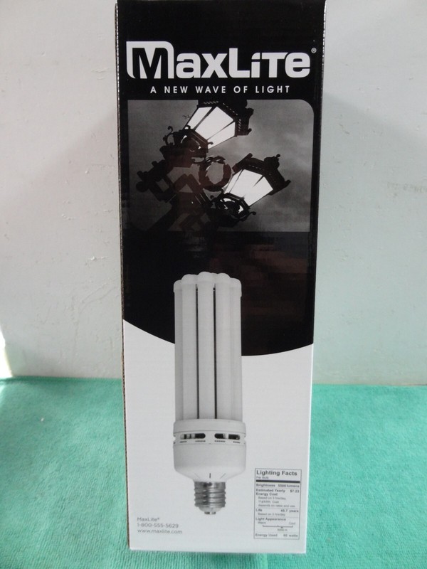 Maxlite Non-Dimmable 60 Watt 5000K LED Post Top/High Bay Retrofit Lamp gallery