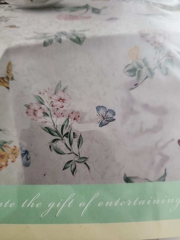 Lenox Butterfly Meadow Hydrangea Tablecloth 60"x84" Oblong/Rectangle Easy Care gallery