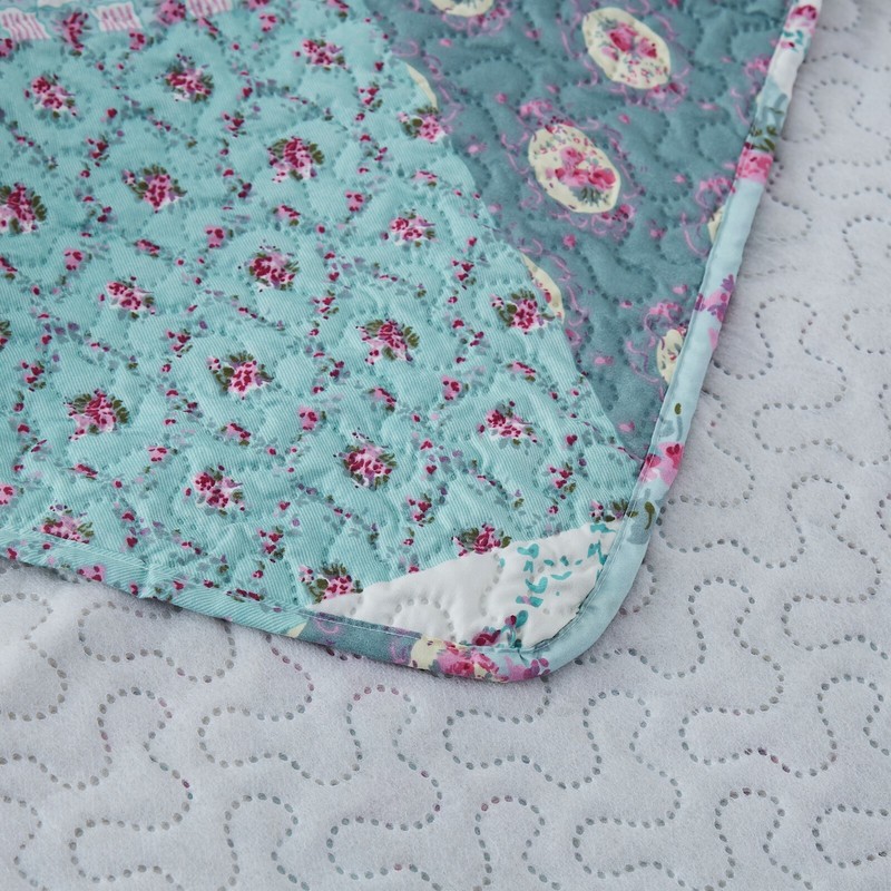 3-Piece Blooming Floral Authentic Patchwork Quilt Set Reversible Bedspreads gallery