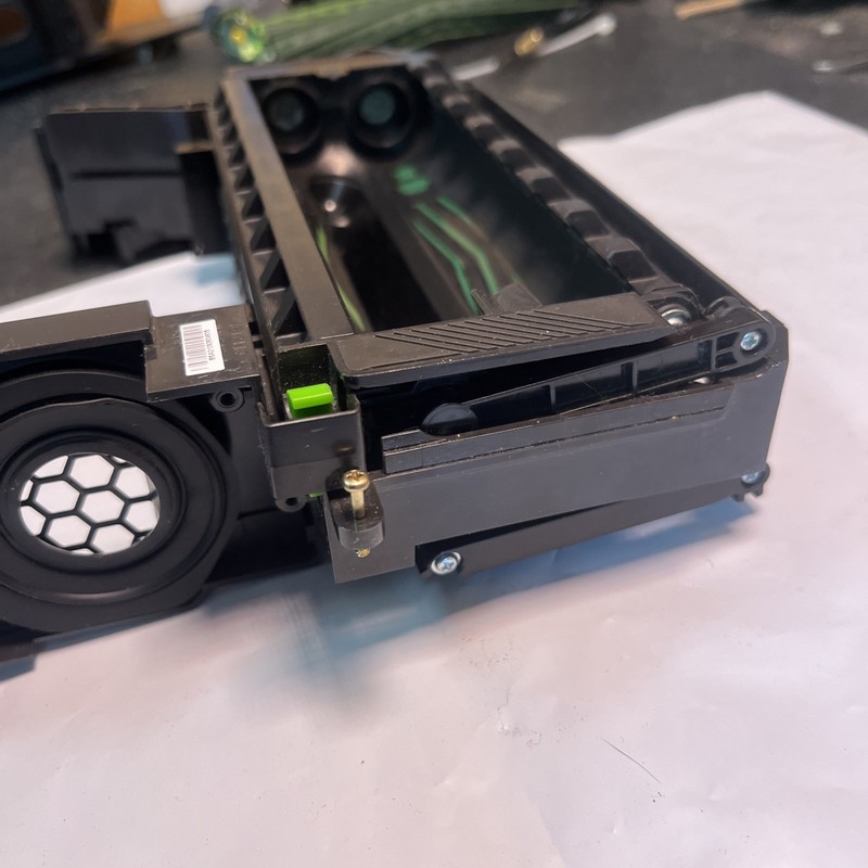 OEM Roomba Cleaning Head Module i3+ i5 i7 i8 j7+ j5 j7 j5 i7+ Needs Motor READ gallery