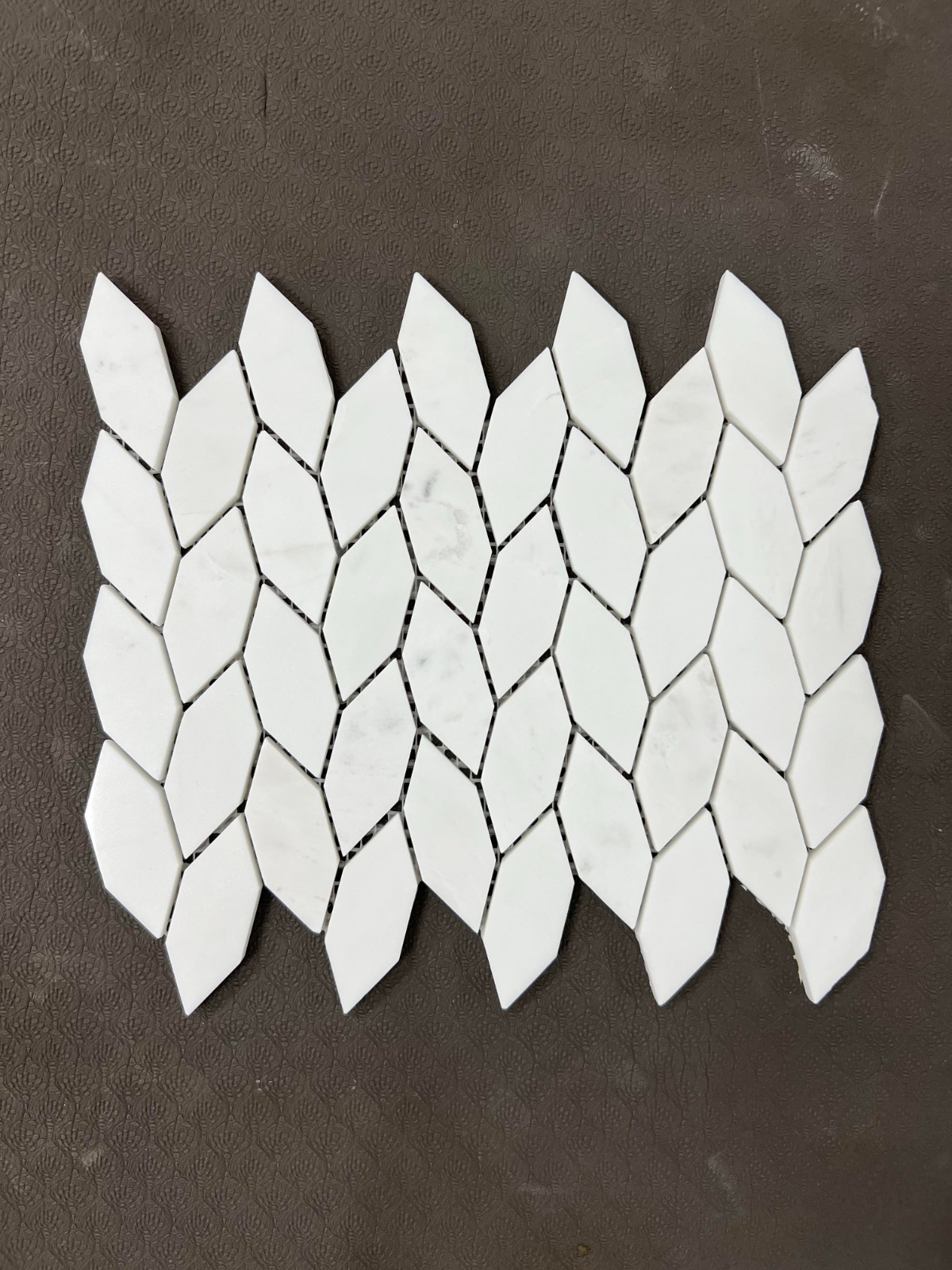 Dolomite Marble Leaf Pattern Mosaic Tile gallery
