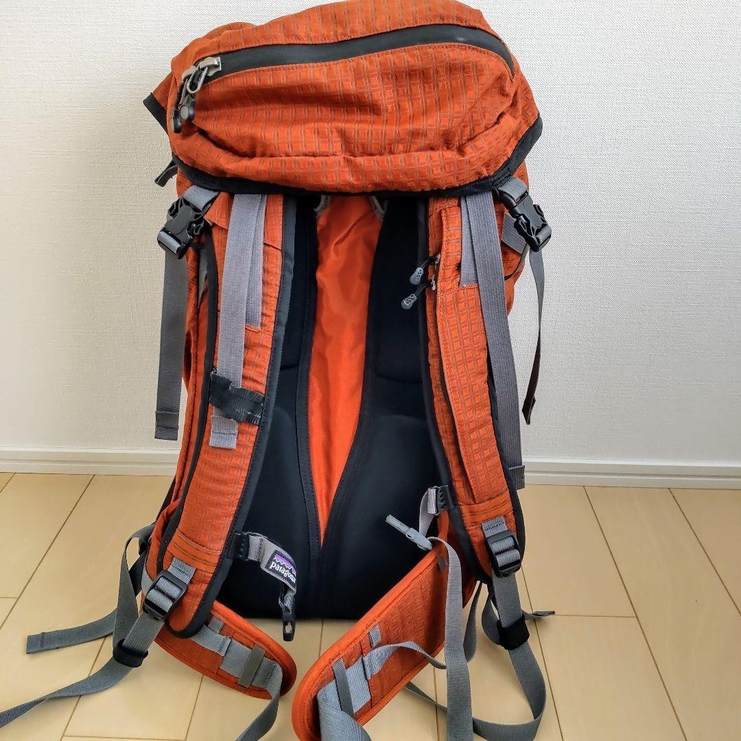Patagonia 35L Orange Top Loading Hiking Backpack Nylon Used 2