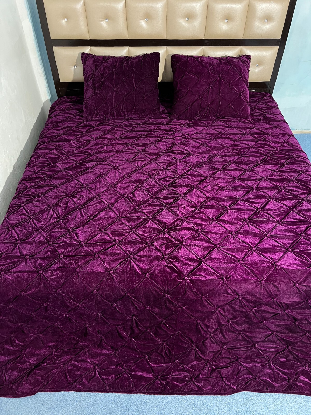 Handmade Purple Velvet Lightweight Warm Comforter Solid Quilt for Bedroom gallery