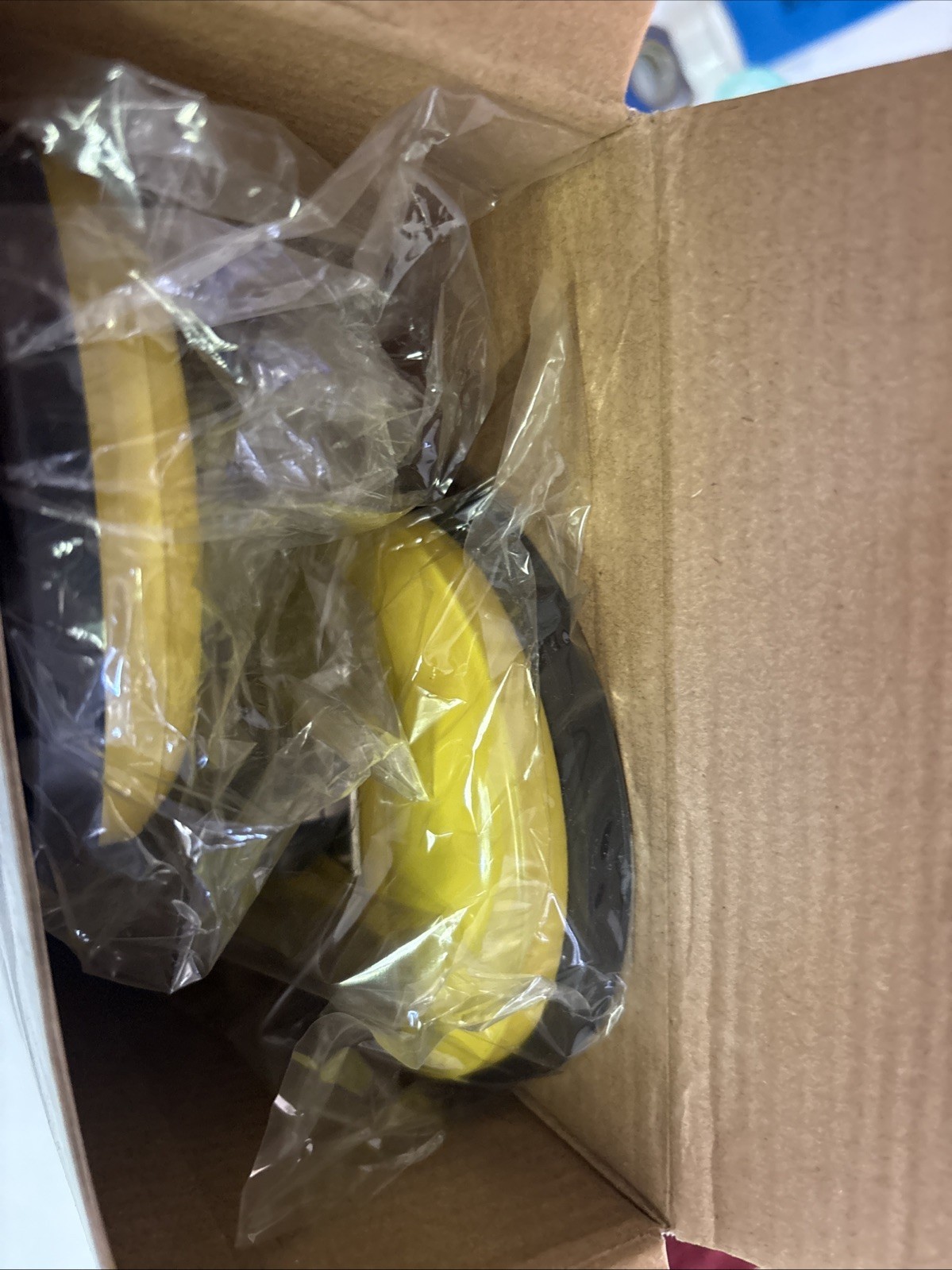 FCHO Glass Suction Cups 200 Pound Capacity New In Box 2 Pack gallery