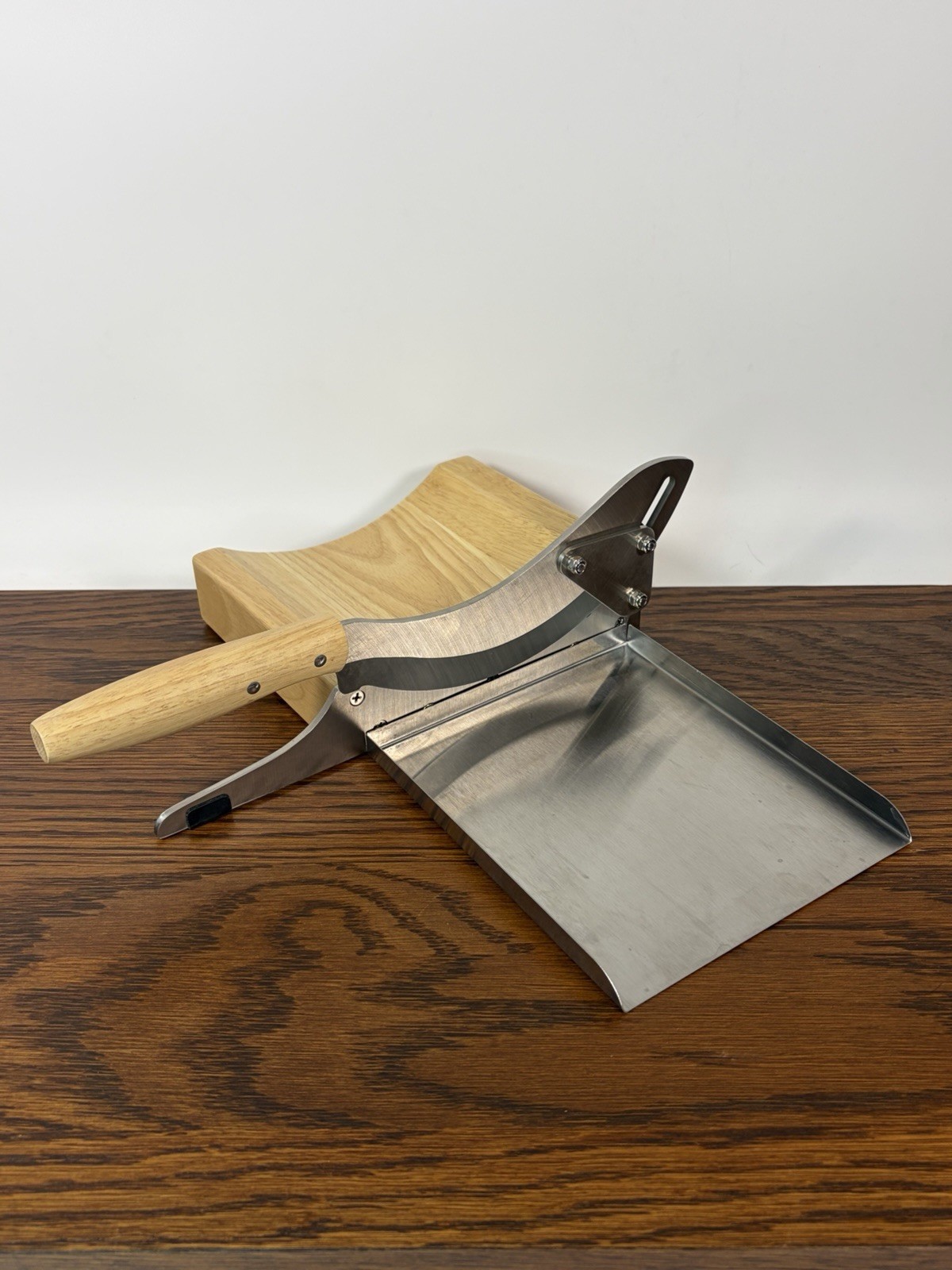 Bilton Slicer Cutter Stainless Steel Blade Wood Block Detachable Stainless Tray gallery