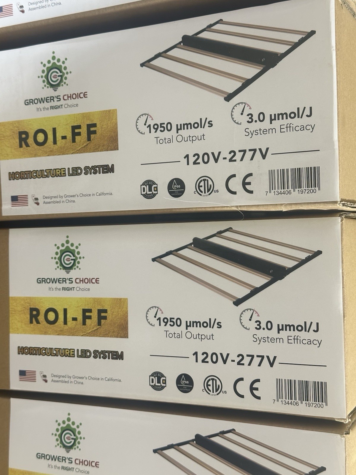 Growers Choice's Latest LED Lighting Fixture The ROI-FF-650 New In Box gallery