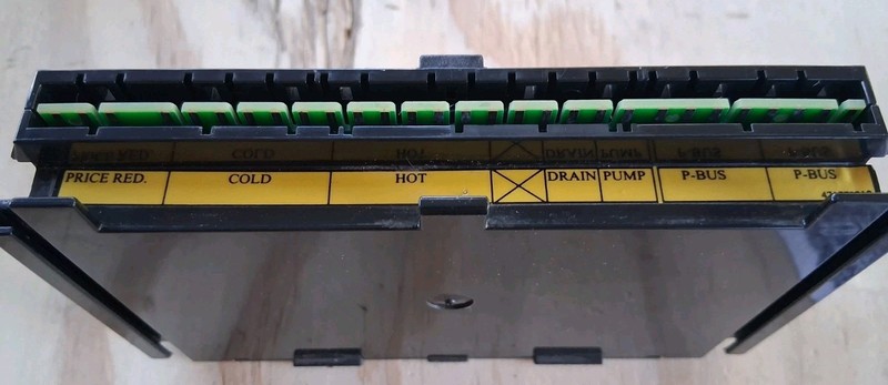 Wascomat WLD730CC Electrolux ELS type CSO03 PCBA I/O TYPE 3 gallery