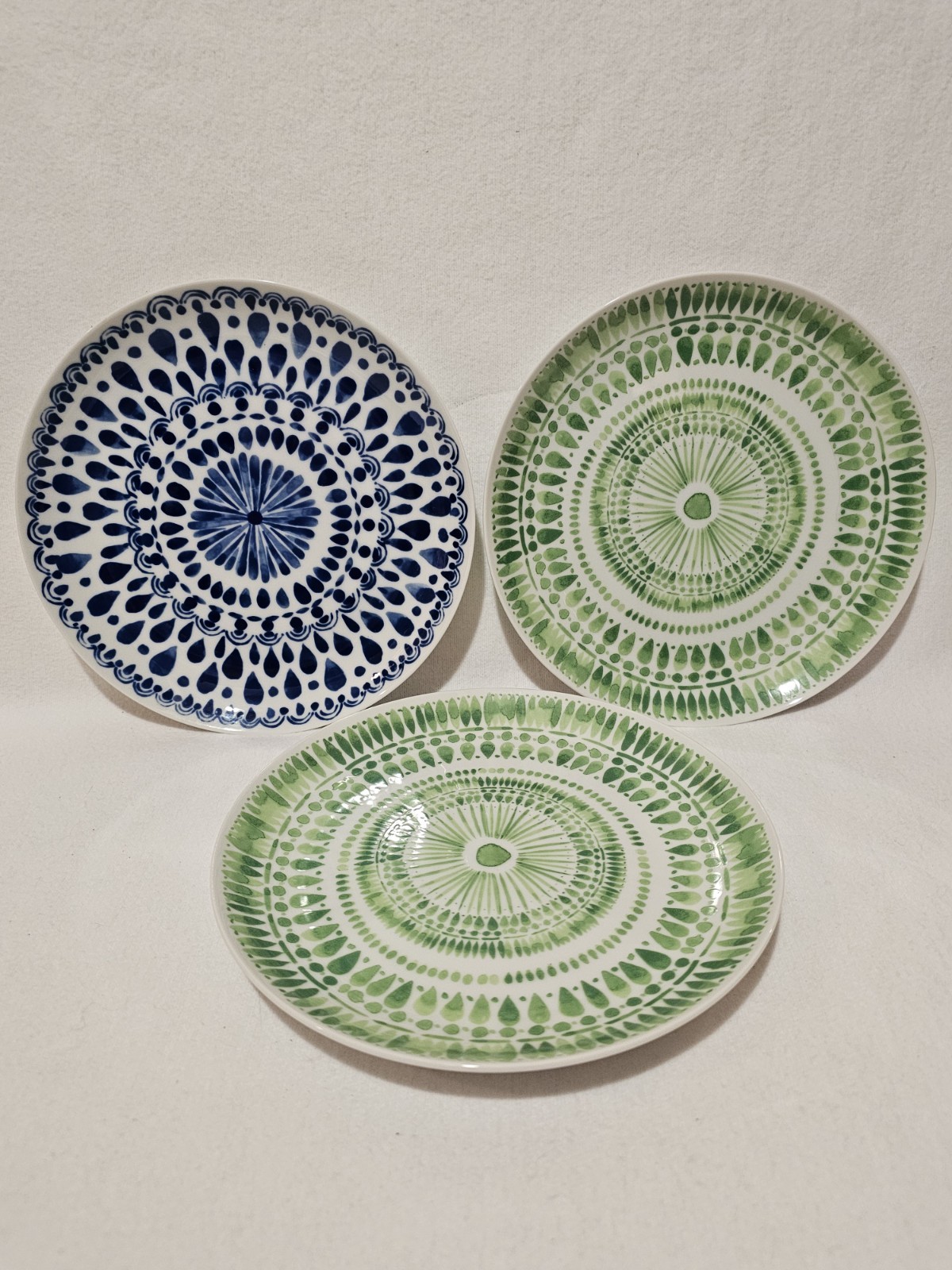 3 Anthropologie Mandala Pattern Retro Salad Plates 8" Blue & Green gallery
