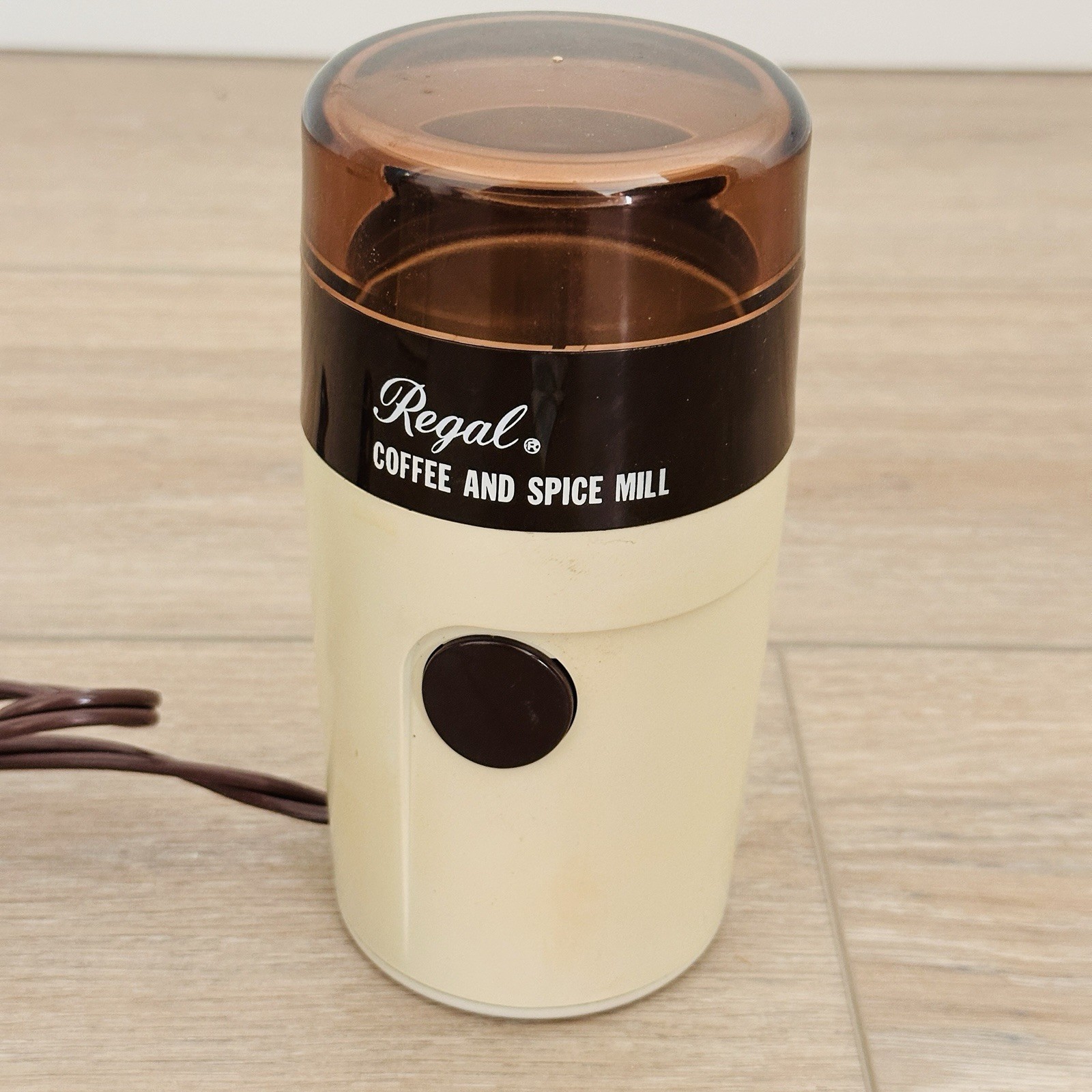 Regal Coffee and Spice Mill Model 505 Vintage Electric Grinder 130W WORKS gallery