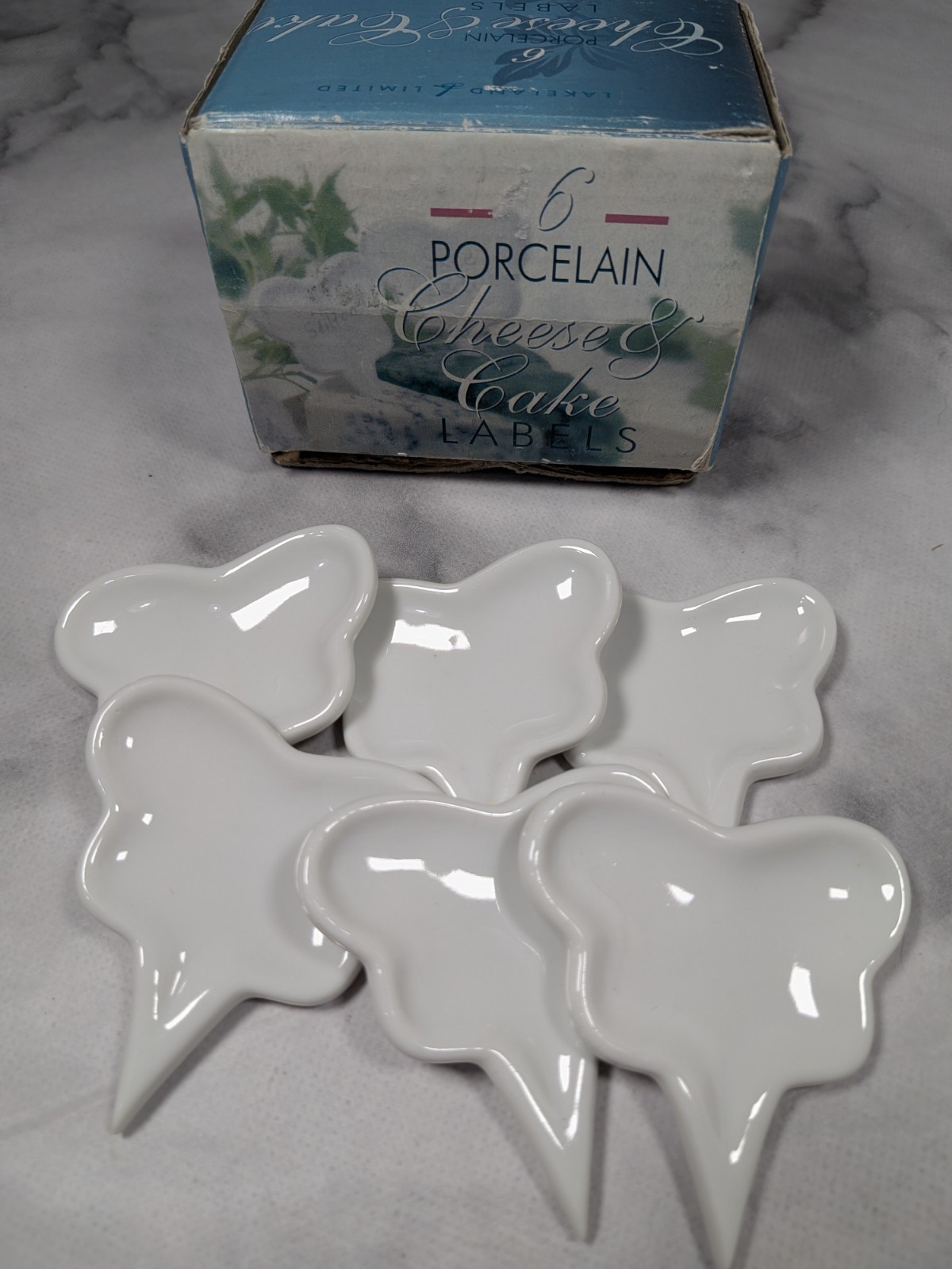 Lakeland 6 Porcelain Cheese Cake Buffet Labels Food Flag White 6x6.5cm New gallery