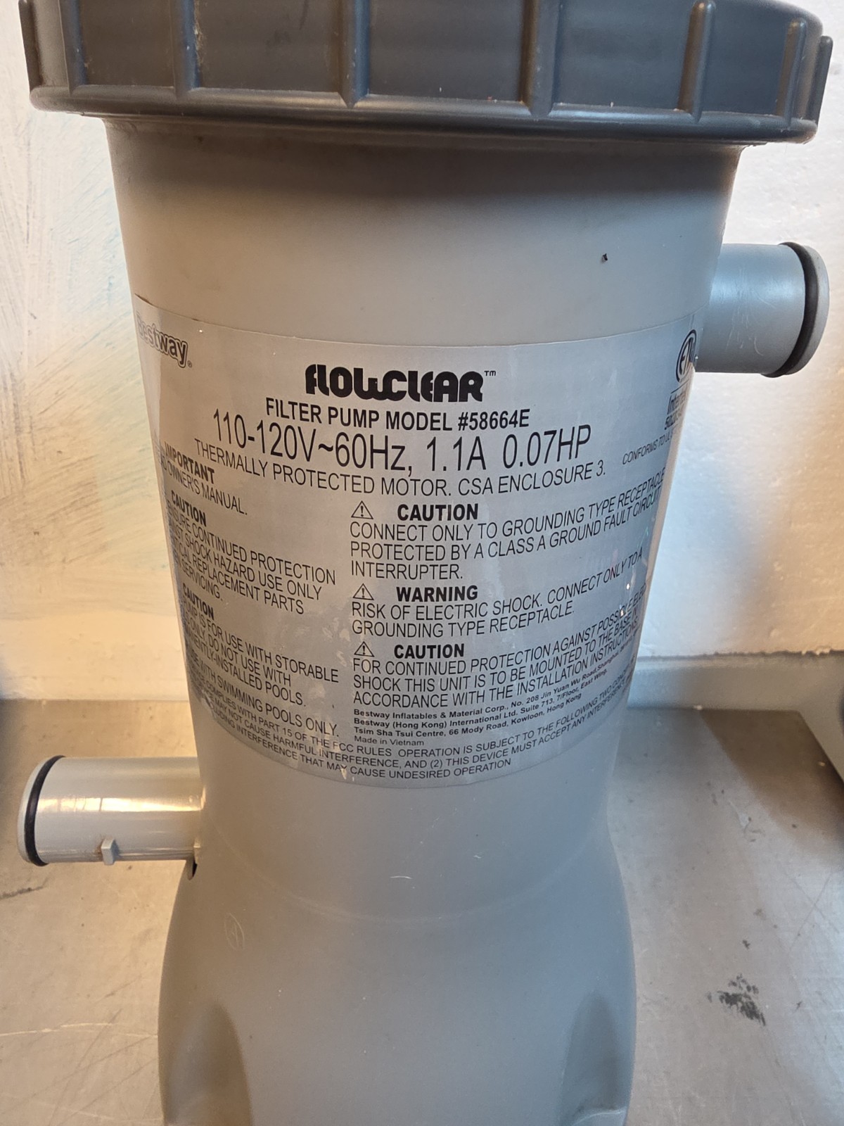 Bestway Flowclear 1000 Gallons per Hour Above Ground Swimming Pool Filter Pump gallery