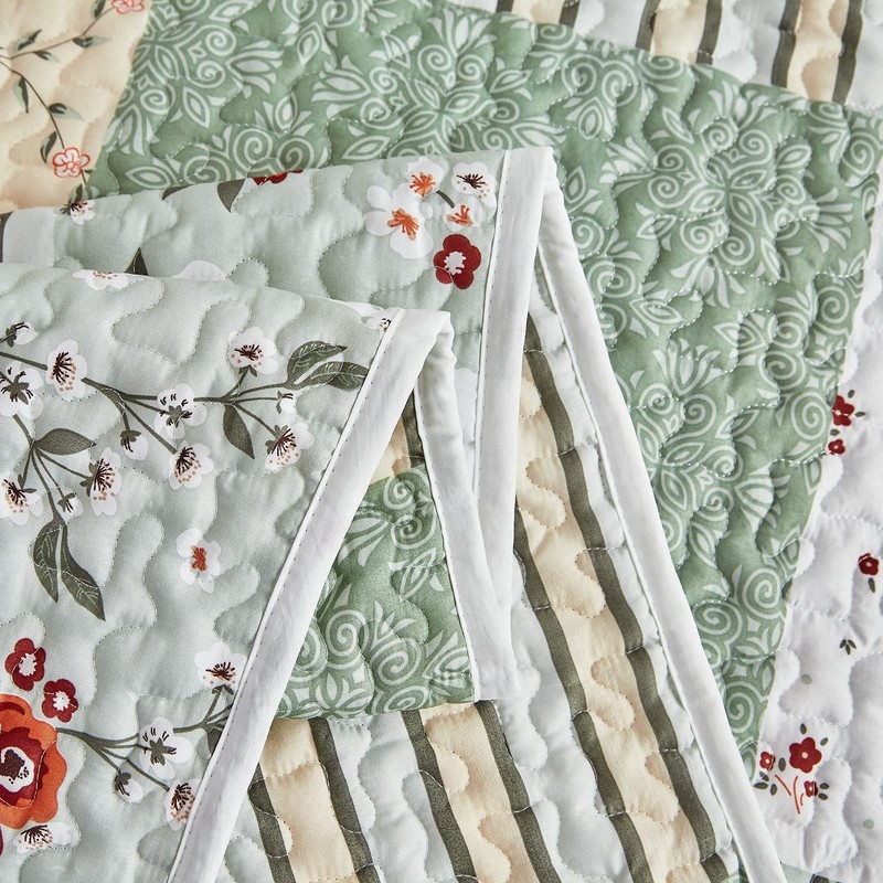 Patchwork Quilt Set Full/Queen Size, 3 Pieces Green Floral Plaid Summer Bedsp... gallery