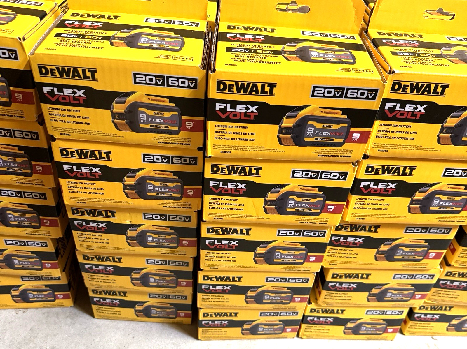 GENUINE DeWALT DCB609 FlexVolt 20V / 60V MAX 9.0Ah 9 AH Lithium-Ion Battery NEW! gallery