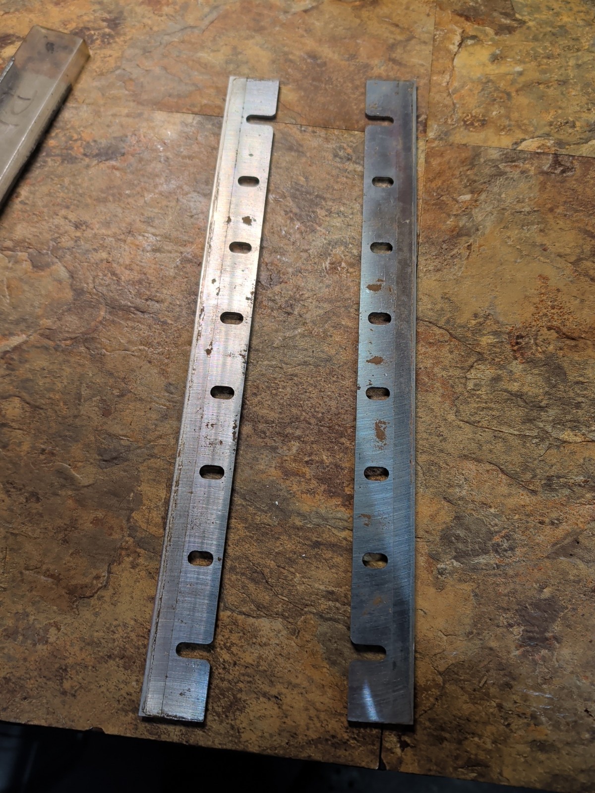 NOS DeWalt 12-1/2 Inch Planer Blades DW7332 gallery
