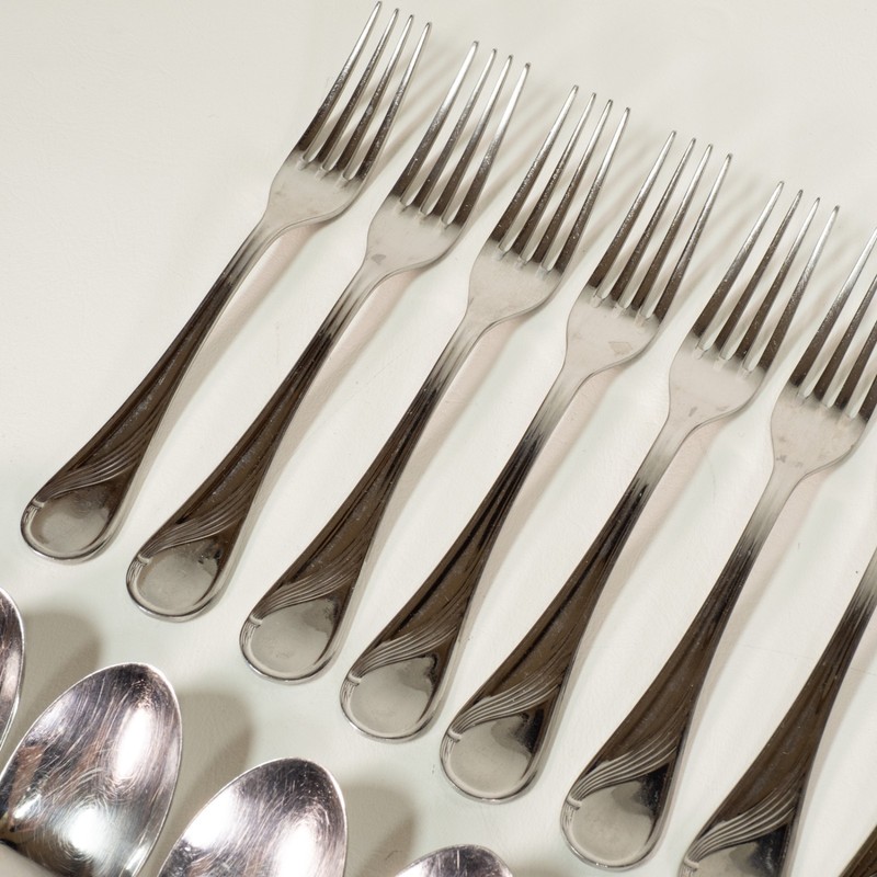 Mafil Vanstahl Unknown Pattern Stainless Steel Flatware Set of 35 Portugal gallery