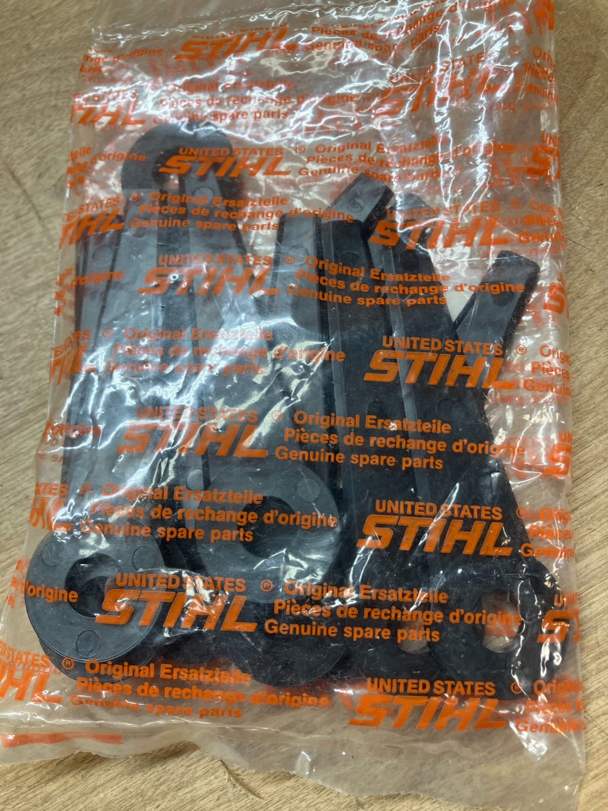 Stihl 12 Pack Thermo-Plastic Polycut Trimmer Blades 4111 007 1001 OEM gallery