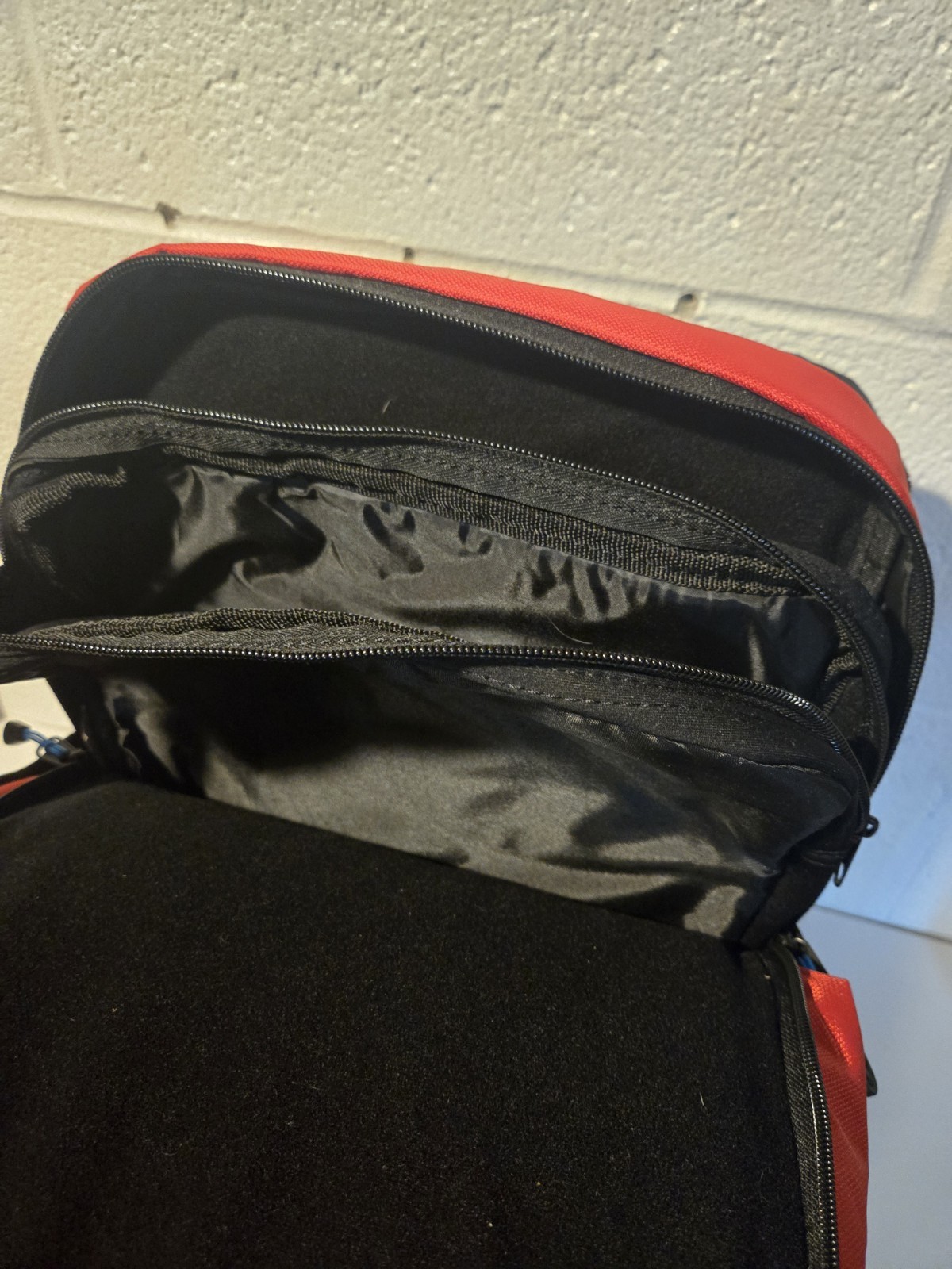 Bondka Supply Co Backpack Red 18"x14" Used Nice Condition 4