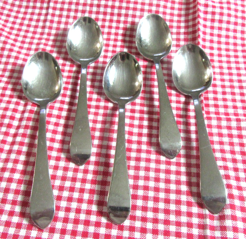Reed Barton JAMESTOWN Stainless Flatware 5-Oval Soup Spoon 6 5/8 in gallery