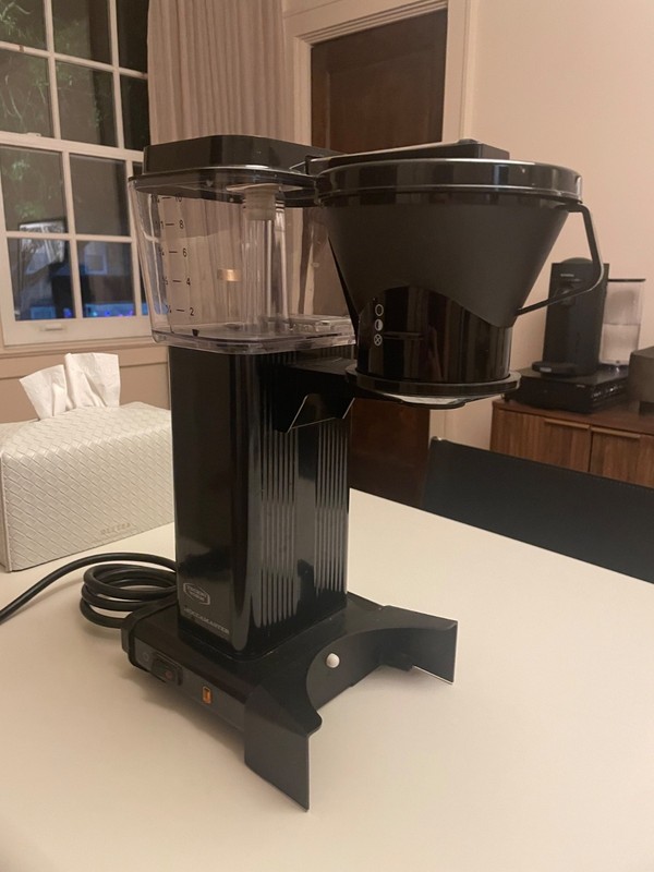 Moccamaster Drip Coffee Maker 10-cup gallery