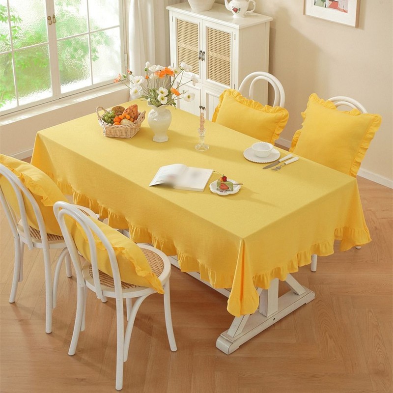 Gingham Tablecloth Versatile For Outdoor Gatherings Machine Washable And Dryable gallery