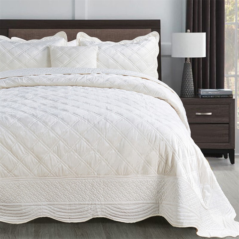 HST Super Soft Microplush 4 Piece Bedspread Set Queen King Warm Cozy Bedding Set gallery