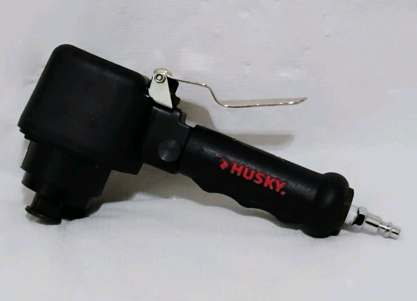 Husky 6 in. Dual Action Sander gallery