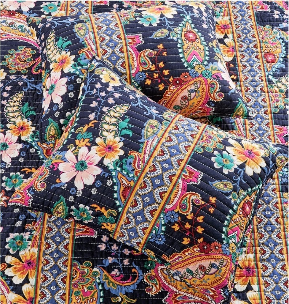 Bertelli Navy King Quilt Set - Levtex Home King/CalKing gallery