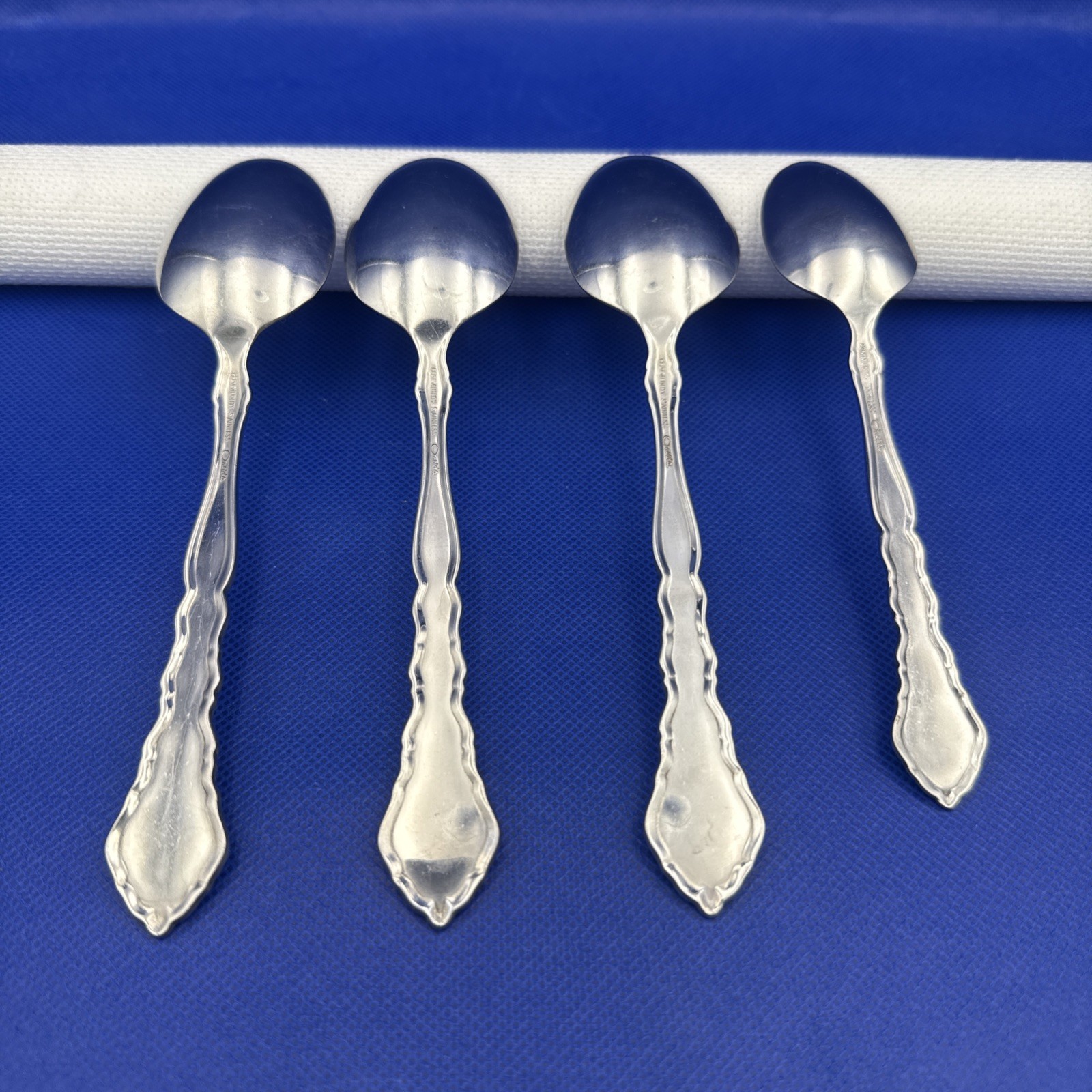 Oneida Community SATINIQUE Stainless Soup Spoon Satin Silverware Flatware Set 3 gallery