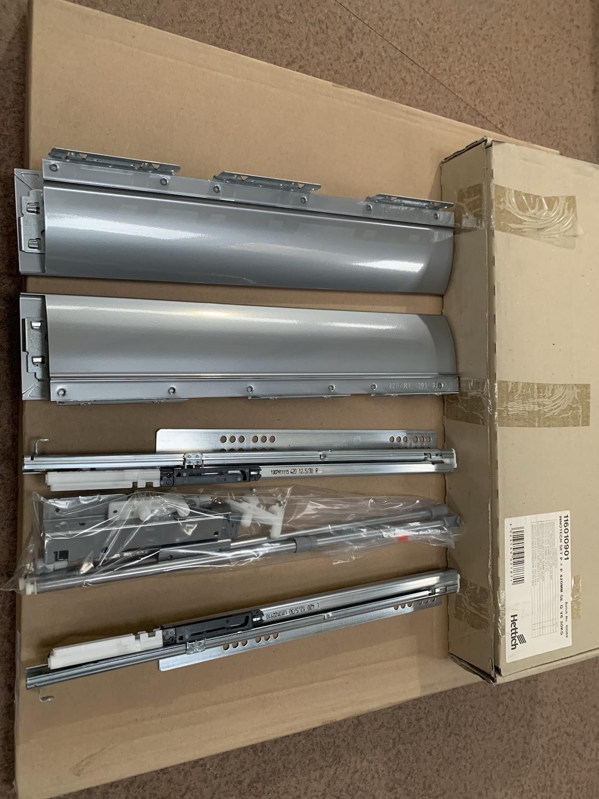 Hettich InnoTech 420mm Drawer Set 30kg - Soft Close (Grey) gallery