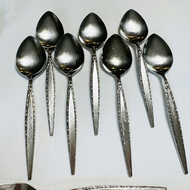 Oneida Community VENETIA Stainless Flatware Burnished Lot 21 Pcs Forks Spoons gallery