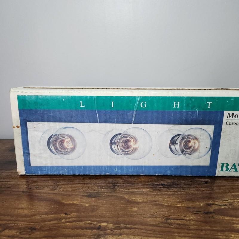 Quality Mark Lighting 3‑Light Vanity / Bath Wall Fixture – Chrome – 517892‑05‑00 gallery
