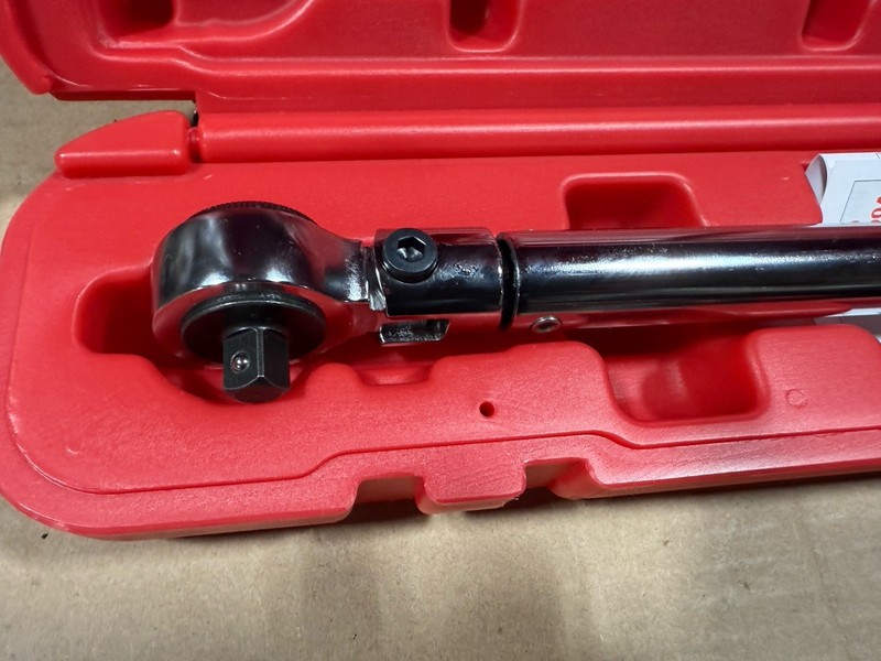 Mac Tools 3/8" Drive Flex Round-Head Micro-Adjustable Torque Wrench 5-75 FT-LBS gallery