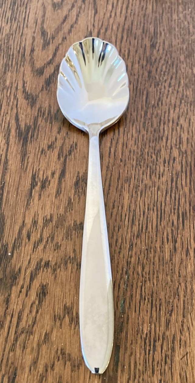 ONEIDA MOONCREST Stainless 6-1/8" Sugar Shell Spoon EUC gallery