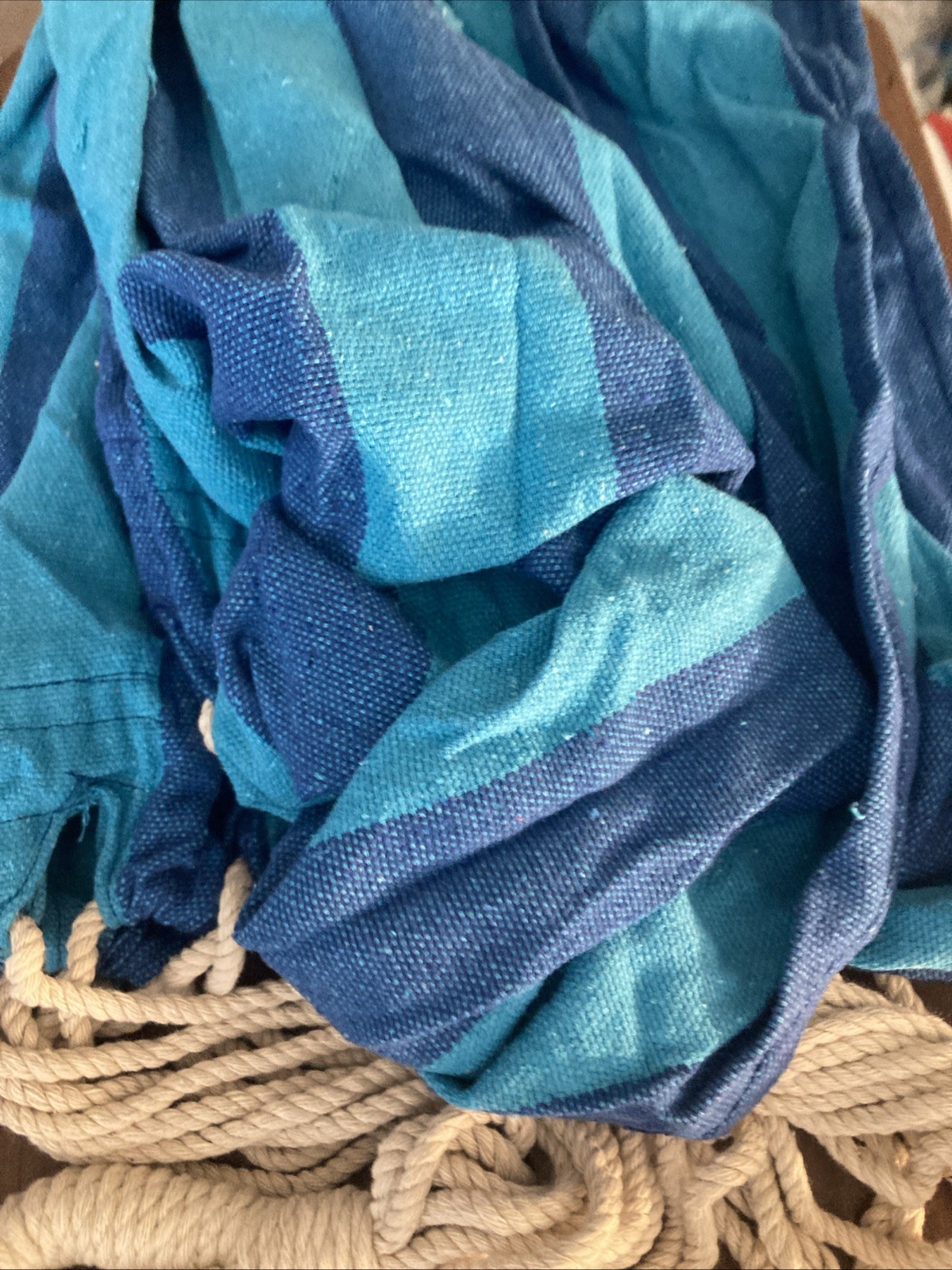 Portable Hammock Polyester & Cotton Blend. Suitable for Indoor or Outdoor Use gallery