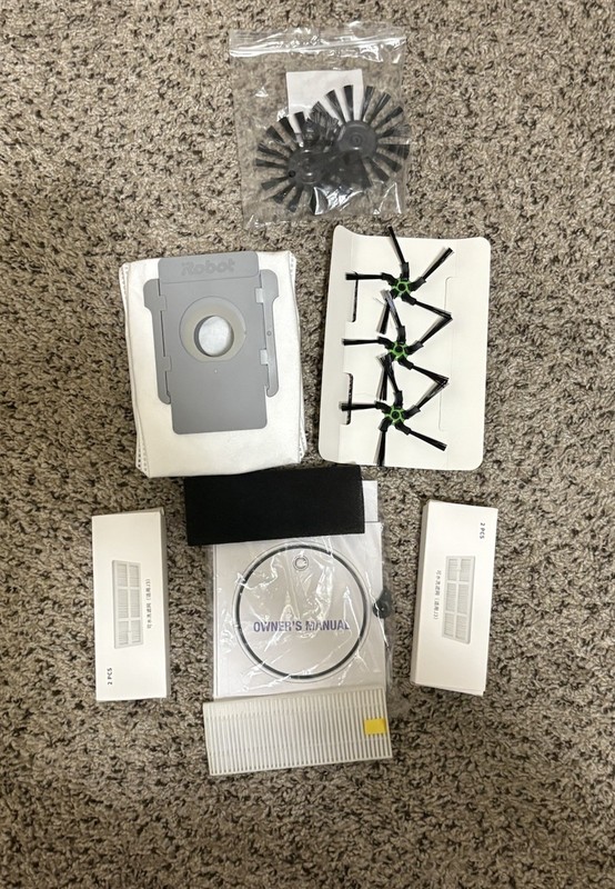 Roomba S9+ Plus Extra Pieces Included gallery